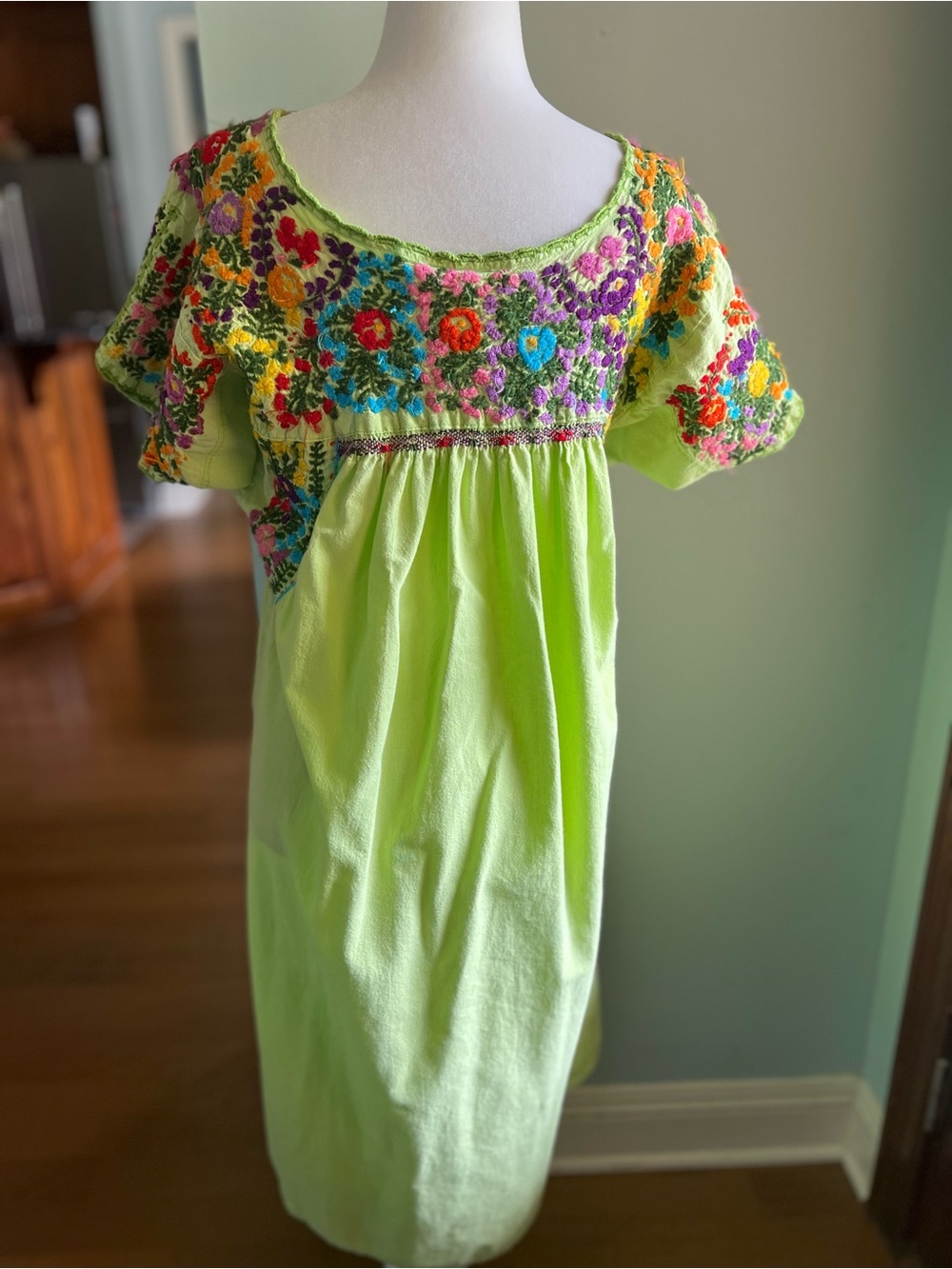 Hand-Embroidered Lime Green Midi Dress with Floral Yoke M Cottage Core Boho - Picture 10 of 11